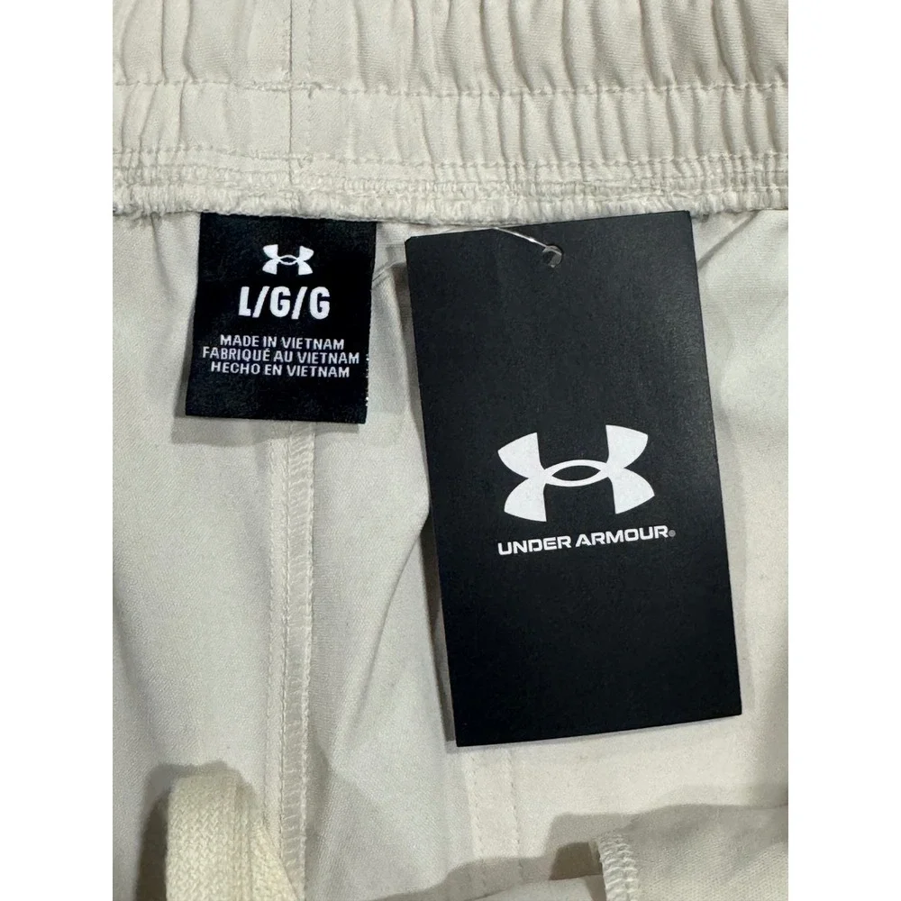 Under Armour Icon Woven Joggers Mens Large White AVY 6000663 Training Pants NWT